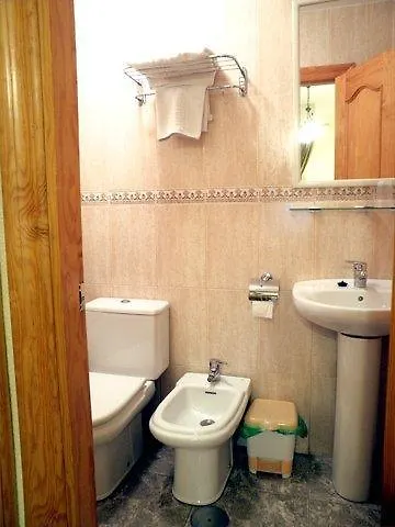 Hostal Delfin Verde Almeria 2*,
