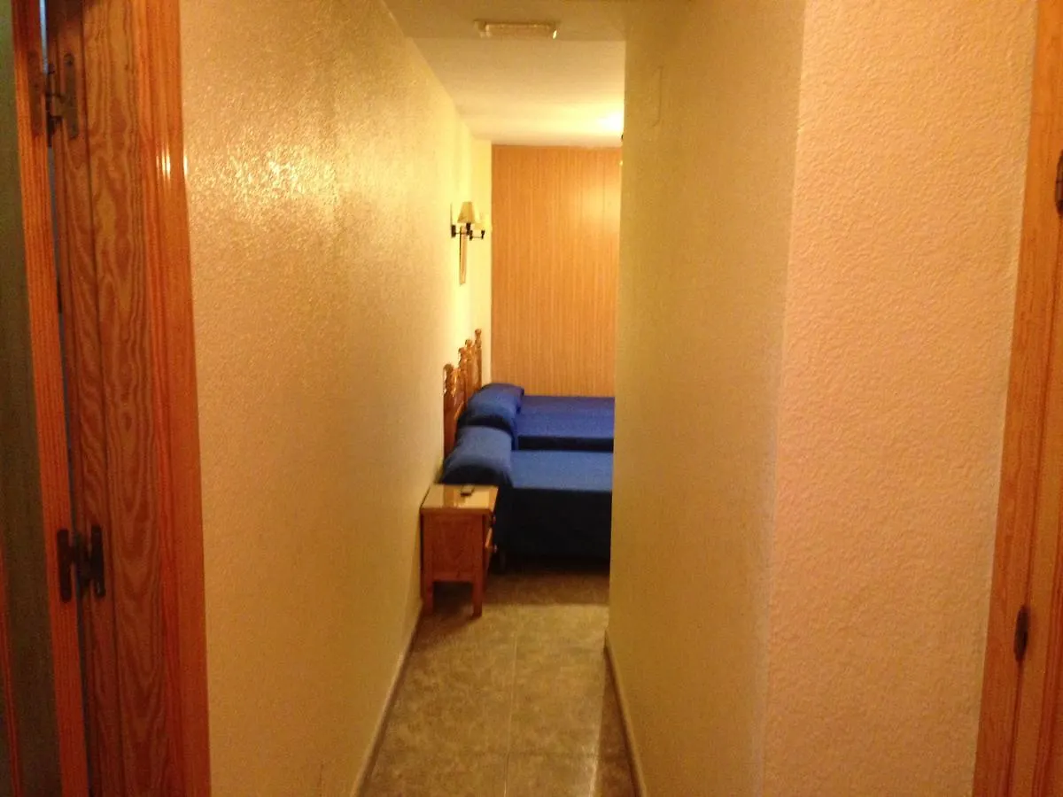 Hostal Delfin Verde Almeria Guest house